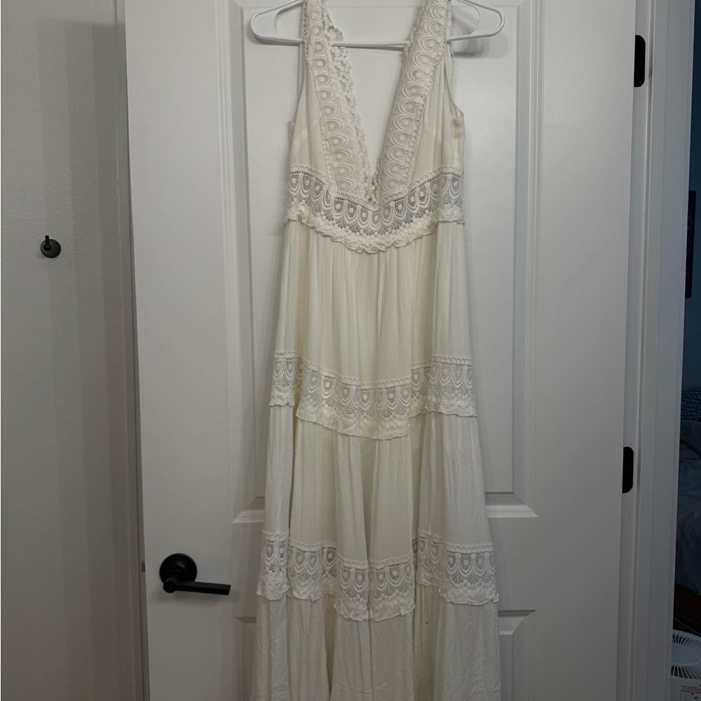 MABLE Cream Lace Maxi Dress